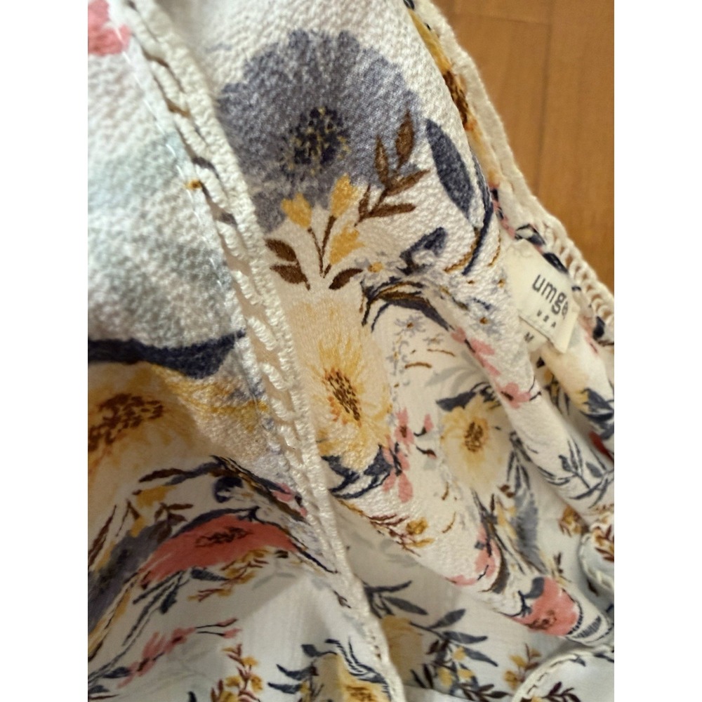 Umgee USA M Floral Boho Tunic Top Bell Sleeve V Neck Peasant Cottagecore - Picture 11 of 12
